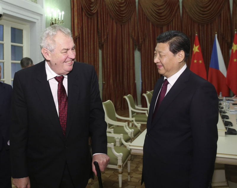 Prezident Zeman se setká i se svým čínským protějškem Si Ťin-pchingem. Na snímku z února 2014. Soči, Rusko. Prezident Zeman se setká i se svým čínským protějškem Si Ťin-pchingem. Na snímku z února 2014. Soči, Rusko.