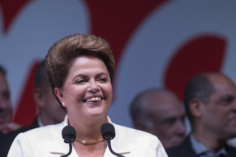 Dilma Rousseffová je oblíbená mezi chudšími vrstvy. Dilma Rousseffová je oblíbená mezi chudšími vrstvy.