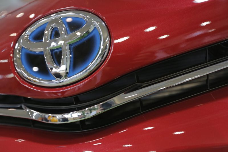 Japonská Toyota si udržela vedoucí postavení mezi světovými automobilkami.