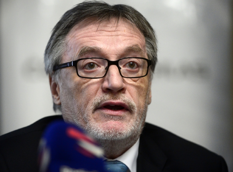 Peter Duhan. 