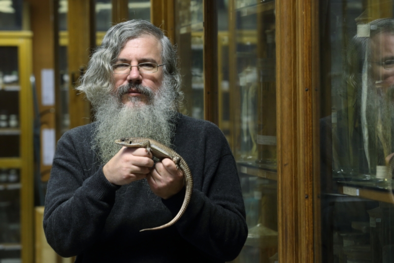 Docent Daniel Frynta. Docent Daniel Frynta.