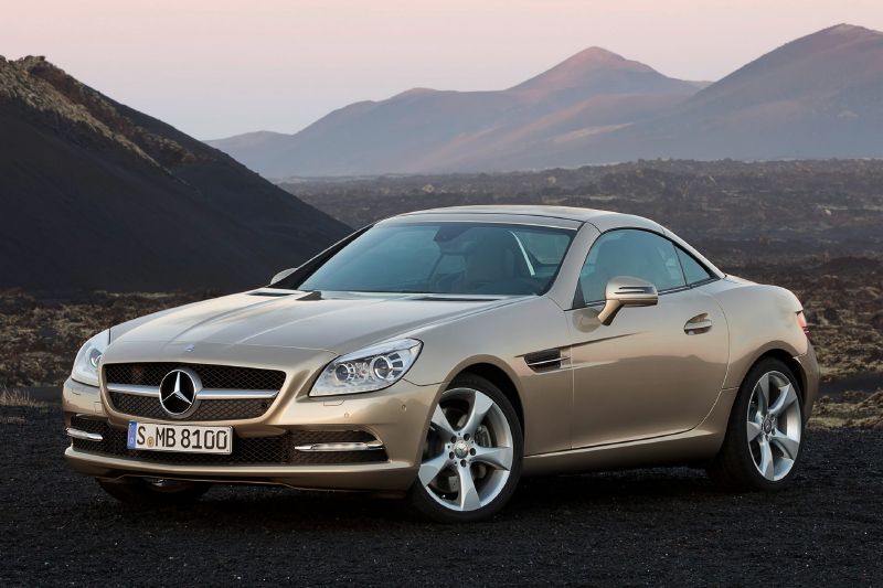 Mercedes-Benz SLK vyšel jako nejspolehlivější zánovní vůz.