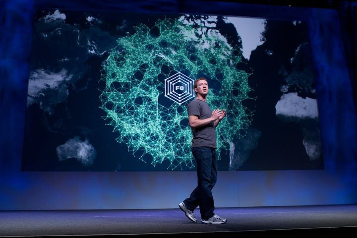 Mark Zuckerberg se snaží bojovat s ebolou. 