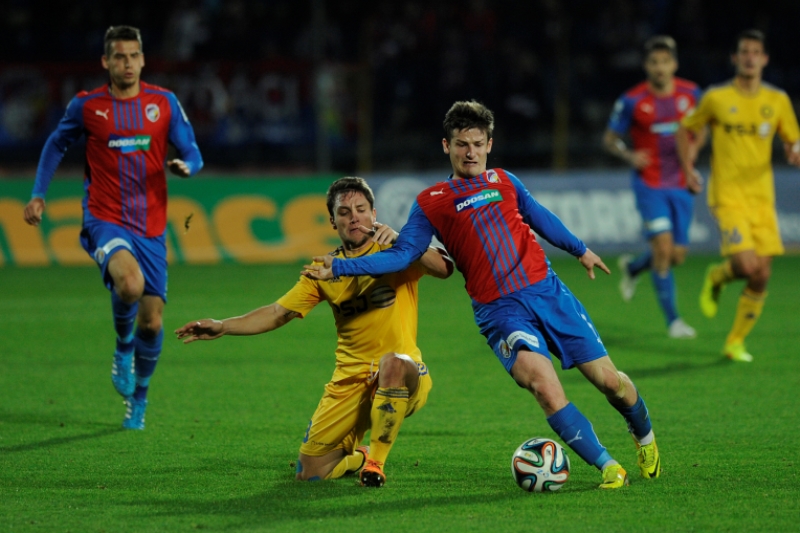 Souboj z utkání Jihlava vs. Plzeň.