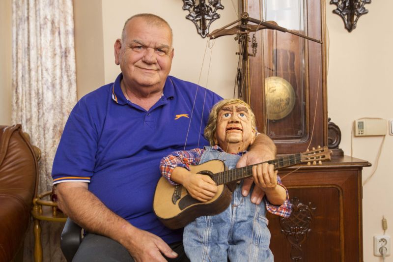 František Nedvěd se pořád snaží udržet svou muziku při životě.