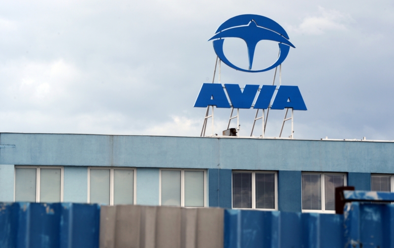 Indická automobilka Ashok Leyland se po osmi letech rozhodla prodat letňanskou Avii.