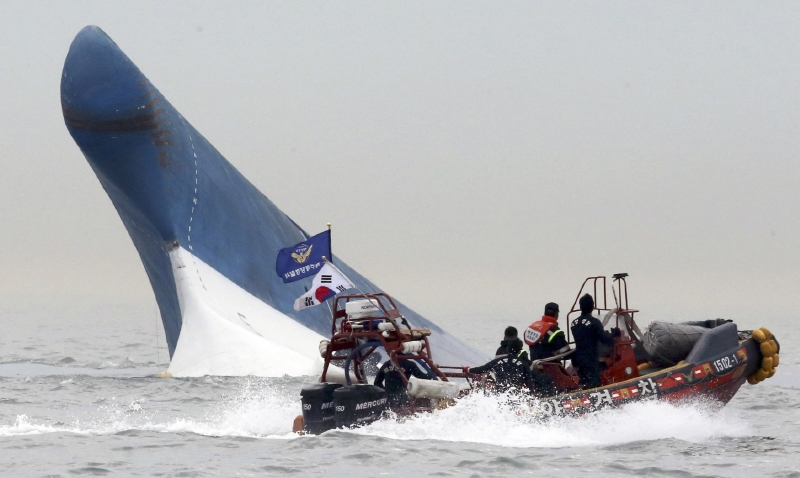 Potopený trajekt Sewol.