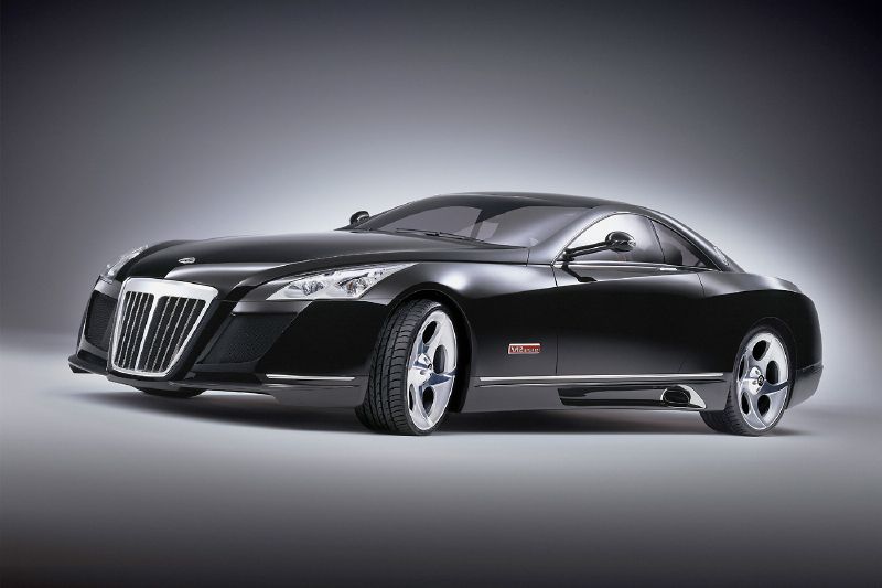 Koncepční Maybach Exelero z roku 2012.