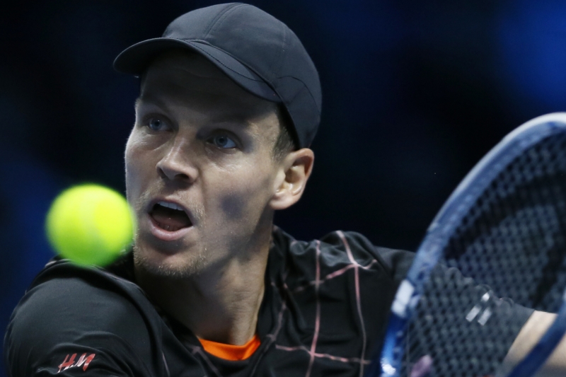 Tomáš Berdych nestačil na Novaka Djokoviče a s Turnajem mistrů se loučí.
