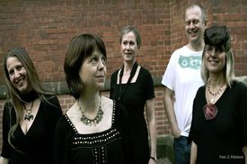 Zuby nehty 2014: zleva Alice Flesarová, Hana Řepová, Kateřina Jirčíková, Jan Maxa a Marka Míková.