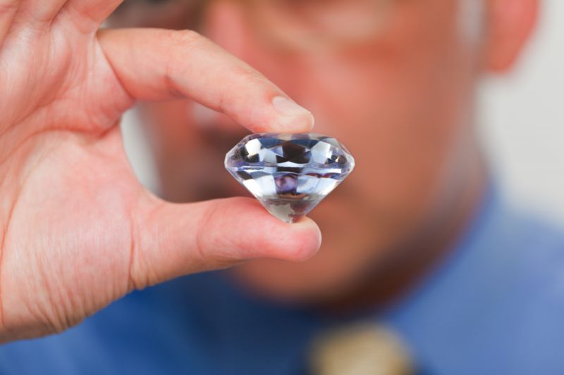 Za modrý diamant zaplatil hongkongský kupec 723 milionů korun (ilustrační foto).