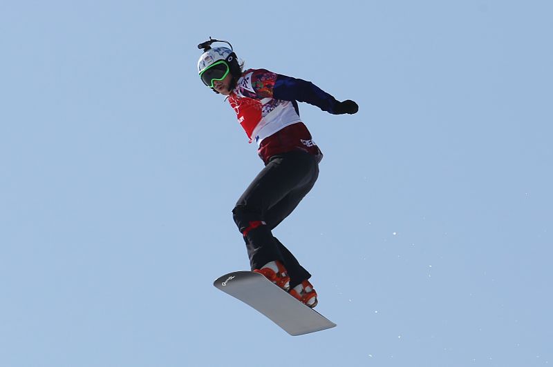 Kvůli nedostatku sněhu se odkládá začátek snowboardové sezóny. Kvůli nedostatku sněhu se odkládá začátek snowboardové sezóny.
