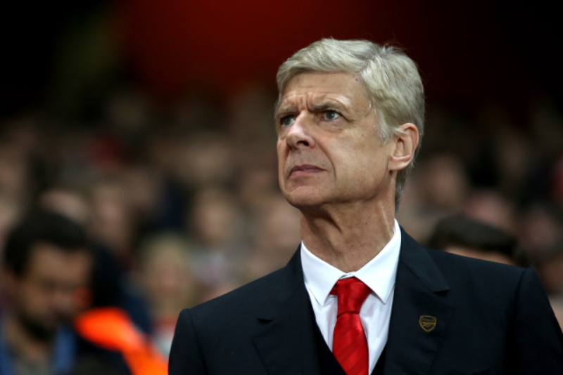 Trenér Arsenalu Arséne Wenger.
