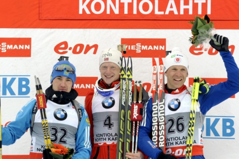 Alexandr Loginov (uprostřed) údajně dopoval. Alexandr Loginov (uprostřed) údajně dopoval.