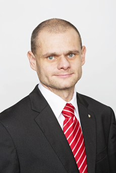 David Kádner z Úsvitu přímé demokracie.