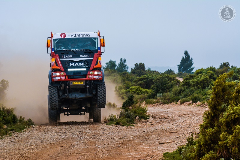 Aleš Loprais se vydá na Rallye Dakar nově v kamionu značky MAN.