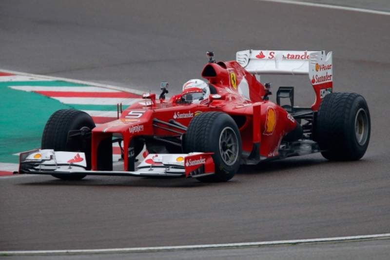 Sebastian Vettel už se proháněl  v rudém vozu stáje Ferrari.