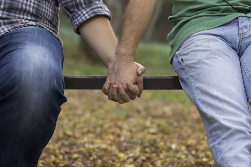 Testy na HIV si v Česku dělají především homosexuální muži (ilustrační foto). Testy na HIV si v Česku dělají především homosexuální muži (ilustrační foto).