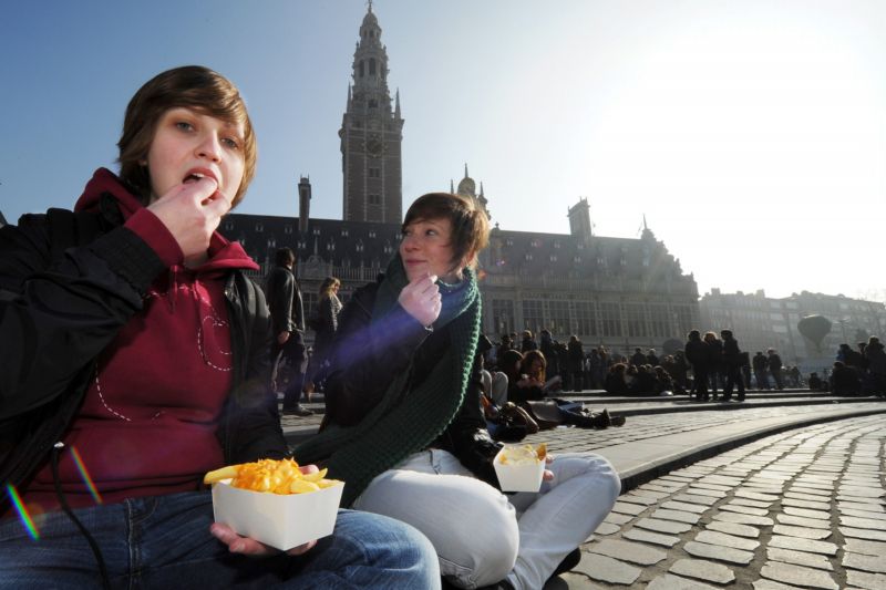 Belgické hranolky prý mají stejný nárok na zapsání na seznam UNESCO jako francouzská či mexická kuchyně. Belgické hranolky prý mají stejný nárok na zapsání na seznam UNESCO jako francouzská či mexická kuchyně.