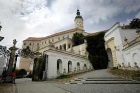 V sále zámku Mikulov bude adventní koncert Národopisného spolku Pálava.