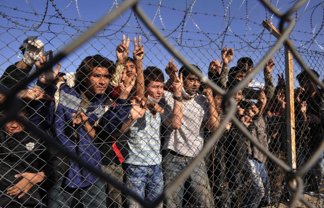 Italská mafie vydělává na provozu detenčních center pro imigranty (ilustrační foto).