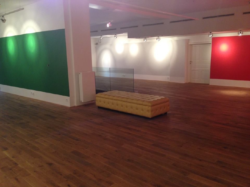 Centrum pop artu v Husově ulici v Praze.