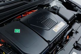 Motor Fuel Cell, který je v desítce nejlepších pohonných jednotek.