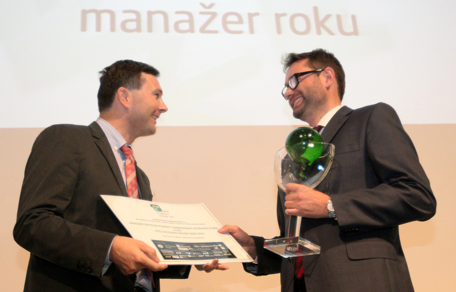 Michael Motal, prezident Společnosti pro projektové řízení a vítěz loňského ročníku Milan Šveřepa ze společnosti 3P Consulting za projekt 