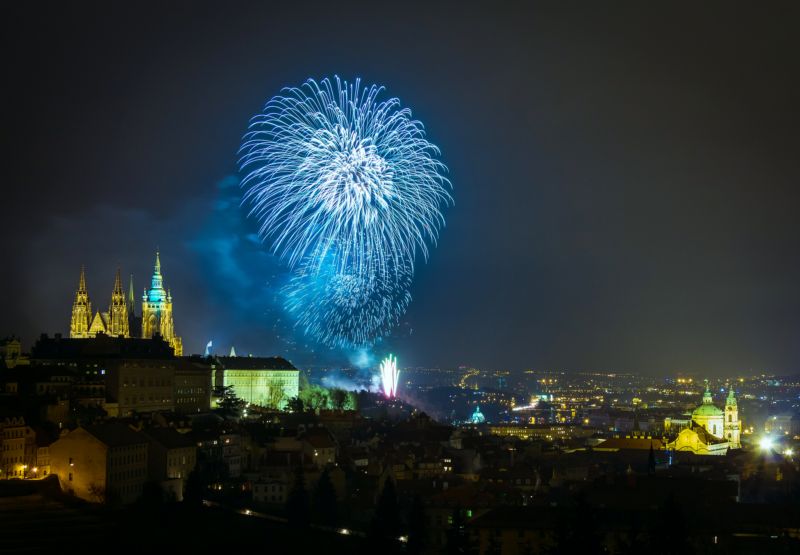 Češi nejvíce rezervují silvestrovské ubytování v Praze.