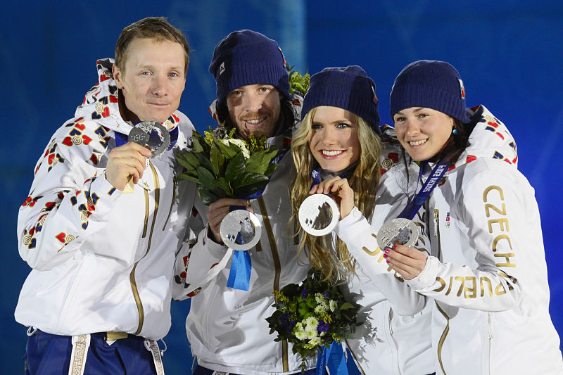 Na zimních olympijských hrách v Soči byli obvzláště úspěšní čeští boatlonisté. Ondřej Moravec, Jaroslav Soukup, Gabriela Soukalová a Veronika Vítková získali ve smíšené štafetě stříbrné medaile. Individuálně si přivezl Moravec bronz a stříbro, Soukup bronz a Soukalová stříbro. (Foto: ČTK/Vondrouš Roman) Na zimních olympijských hrách v Soči byli obvzláště úspěšní čeští boatlonisté. Ondřej Moravec, Jaroslav Soukup, Gabriela Soukalová a Veronika Vítková získali ve smíšené štafetě stříbrné medaile. Individuálně si přivezl Moravec bronz a stříbro, Soukup bronz a Soukalová stříbro. (Foto: ČTK/Vondrouš Roman)