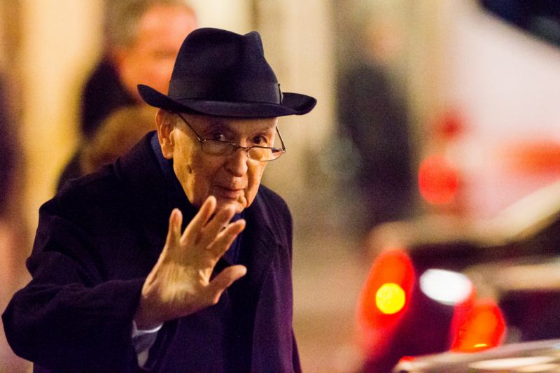 Prezident Giorgio Napolitano se chystá opustit svůj mandát několik let před tím, než mu vyprší.