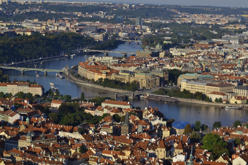 Vedení města uvedlo, že žádosti ministerstva nelze v zákonných lhůtách dostát. 