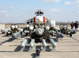 Výzbroj Su-24 může být opravdu bohatá.