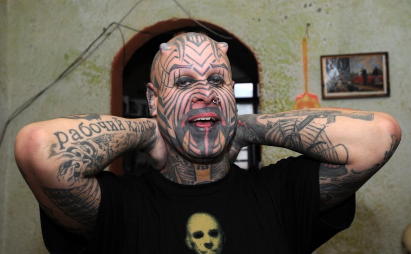 Ústečan Boris Rudý kupuje bytové domy v největším ústeckém ghettu Předlice. Ústečan Boris Rudý kupuje bytové domy v největším ústeckém ghettu Předlice.