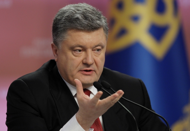 Porošenko v novoročním projevu řekl, že Ukrajina ve válce s Ruskem zvítězí. Porošenko v novoročním projevu řekl, že Ukrajina ve válce s Ruskem zvítězí.