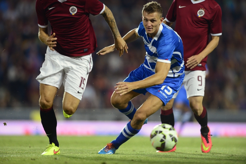 Útočník Tomáš Necid se na konci sezony rozloučí s CSKA Moskva. Útočník Tomáš Necid se na konci sezony rozloučí s CSKA Moskva.