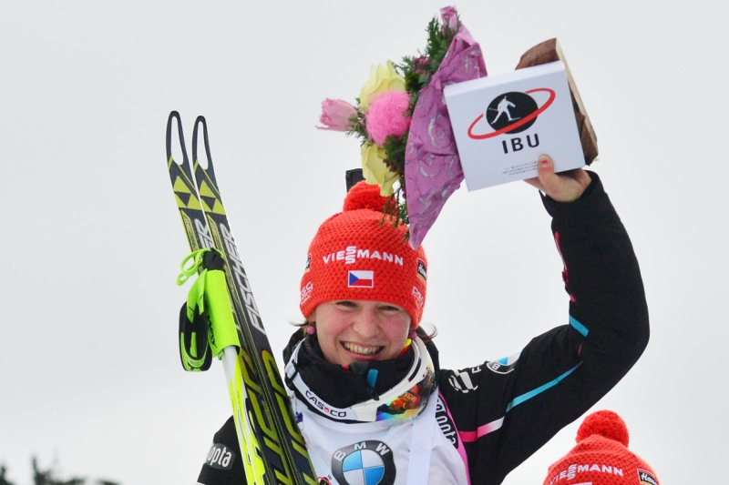 Veronika Vítková prožívá euforii z prvního individuálního vítězství v SP. Veronika Vítková prožívá euforii z prvního individuálního vítězství v SP.
