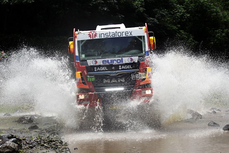 Aleš Loprais obsadil v konečném pořadí kategorie kamionů na Rallye Dakar čtvrté místo.