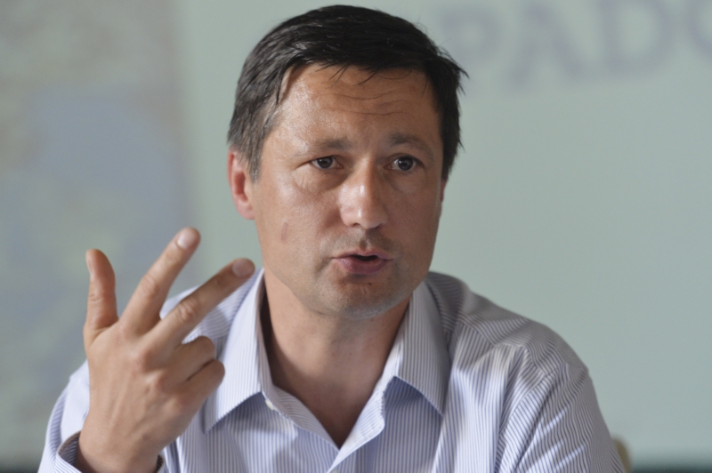 Petr Štěpánek. Petr Štěpánek.