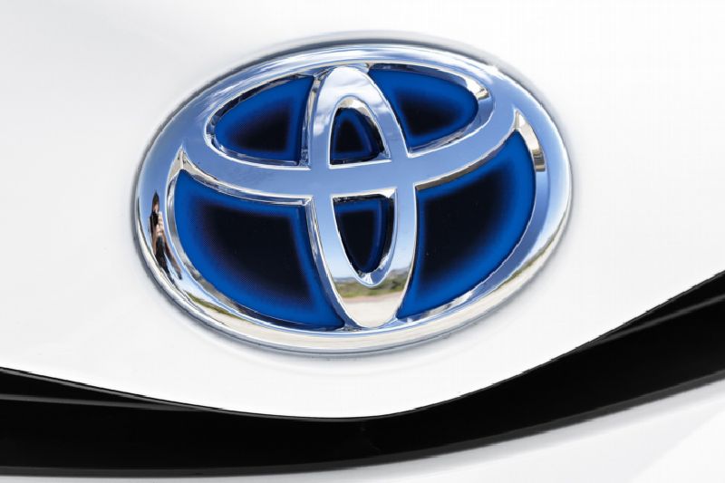 Toyota uhájila postavení největšího světového prodejce.