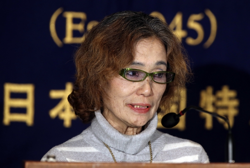  Junko Išidová, matka jednoho ze zajatých Japonců Kendžiho Gota.