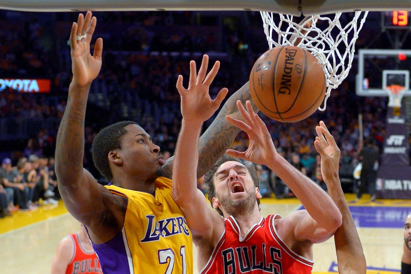 Momentka ze zápasu Lakers s Chicagem.