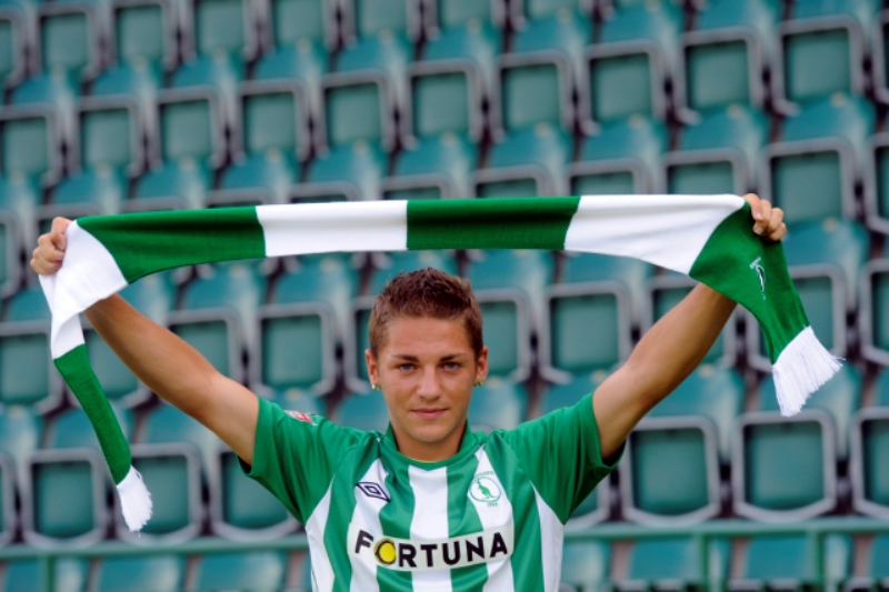 Nicolas Šumský bude hrát za Hamilton.