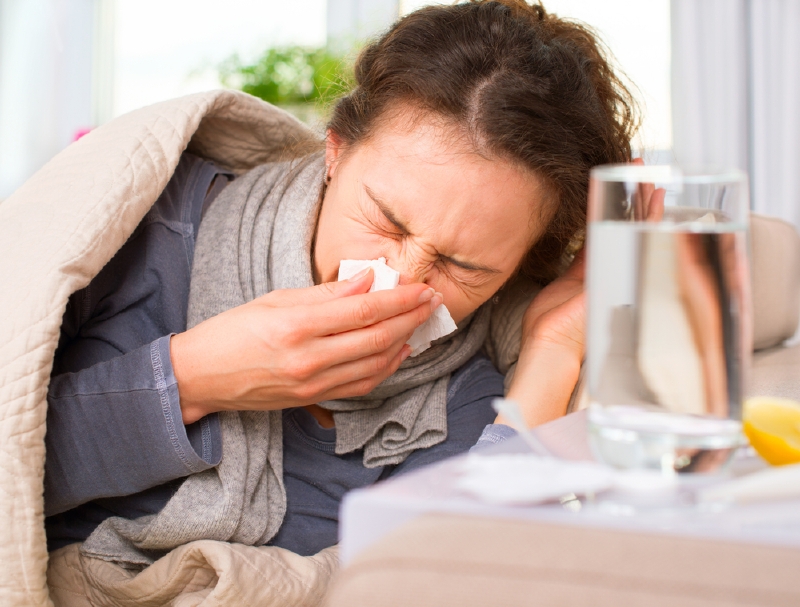 Během chřipkové epidemie obvykle onemocní přibližně milion obyvatel (ilustrační foto).