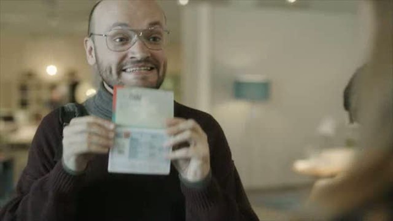 Kampaň švýcarského Micasa: Your name, your discount.