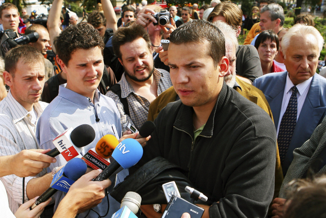 Starosta László Toroczkai v roce 2008 při protivládních protestech.