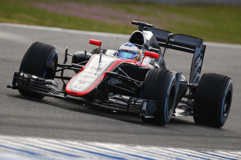Fernando Alonso bude letos jezdit v McLarenu.