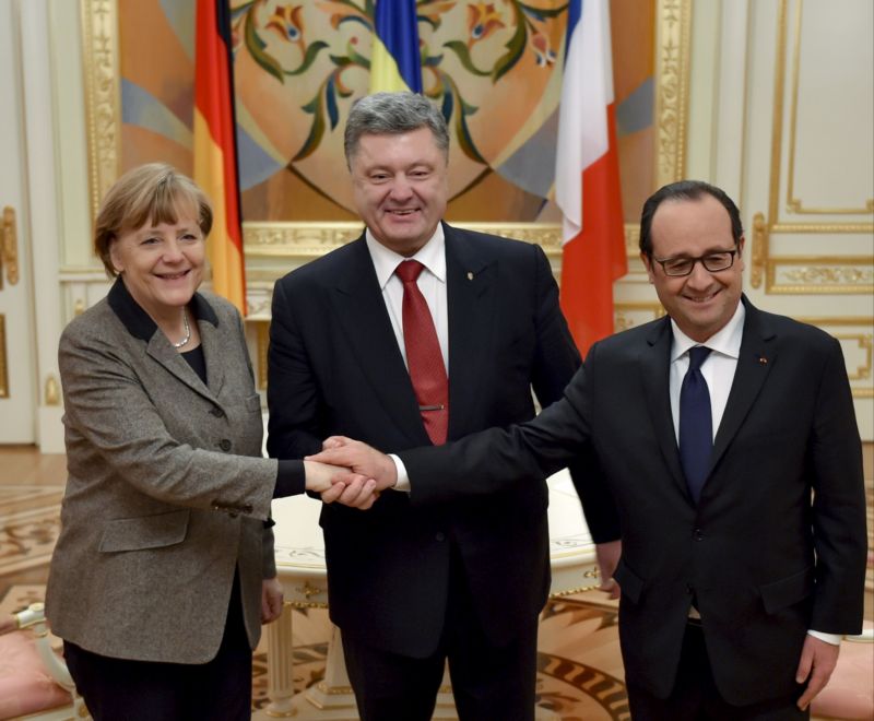 Chybí jen ruský prezident. Chybí jen ruský prezident.