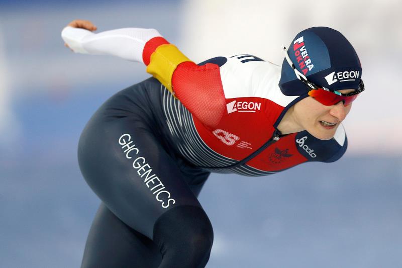 Cíl rychlobruslařské hvězdy Martiny Sáblíkové pro nadcházející mistrovství světa na jednotlivých tratích v Heerenveenu je jasný: chce získat dvě medaile. Cíl rychlobruslařské hvězdy Martiny Sáblíkové pro nadcházející mistrovství světa na jednotlivých tratích v Heerenveenu je jasný: chce získat dvě medaile.