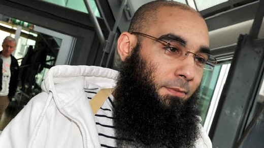 Šéf skupiny Fouad Belkacem. Šéf skupiny Fouad Belkacem.